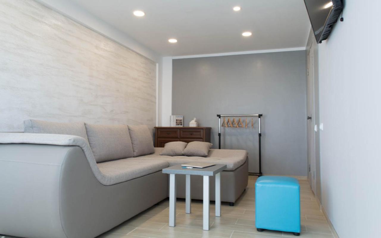 Cozy 2-Room Apartment On Zhvanetsky Boulevard Odessa Eksteriør bilde