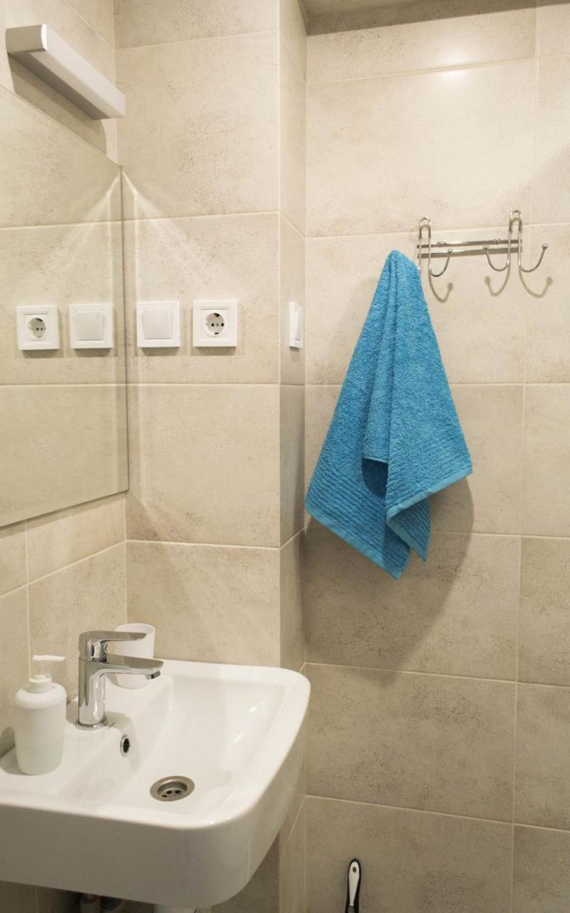 Cozy 2-Room Apartment On Zhvanetsky Boulevard Odessa Eksteriør bilde